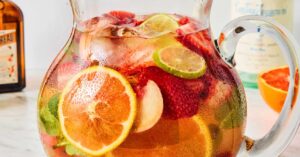 Baltosios sangrijos receptas – meilė ir citrinos
